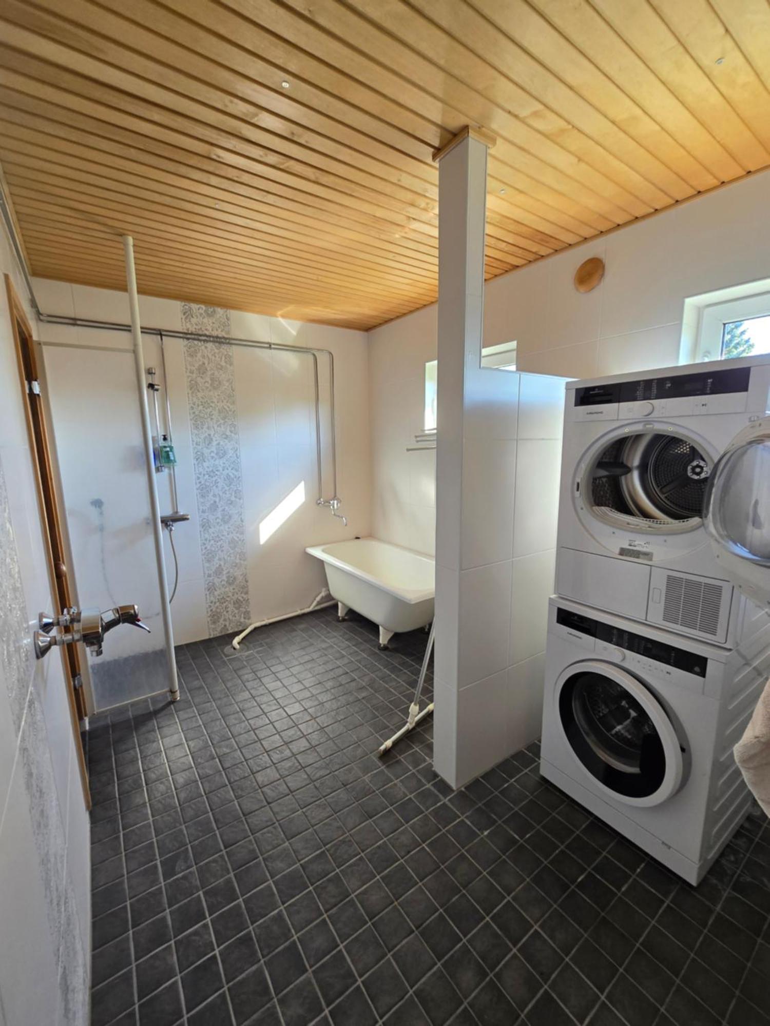 Anttoninvahe 7 130M2 With Garden And Sauna Etc ラウマ エクステリア 写真